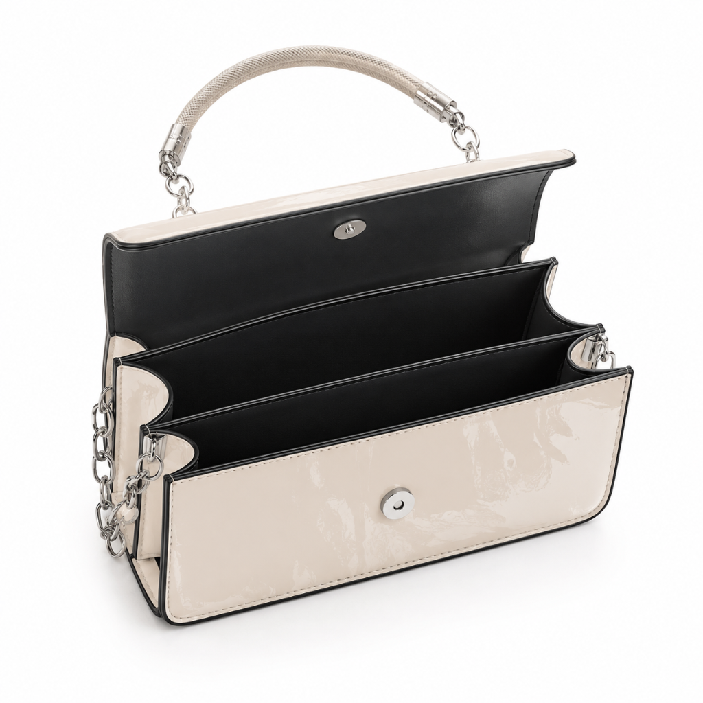 Concorde women's white shoulder bag interior detail