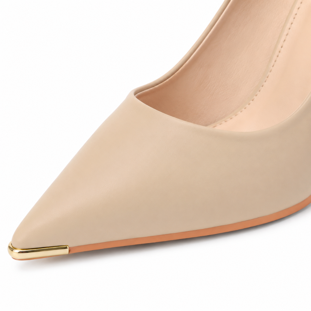 Lyon women's cream court shoes upper detail