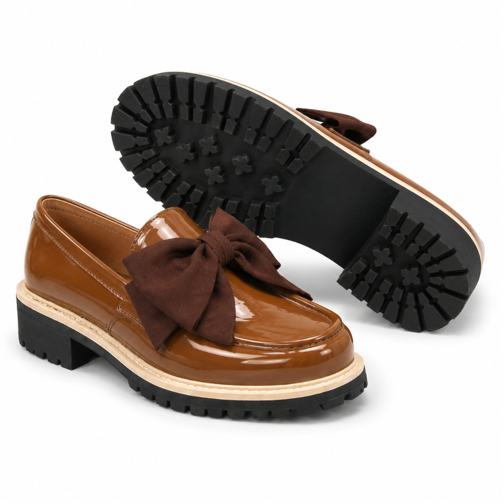 Strasbourg women's brown loafers upper detail