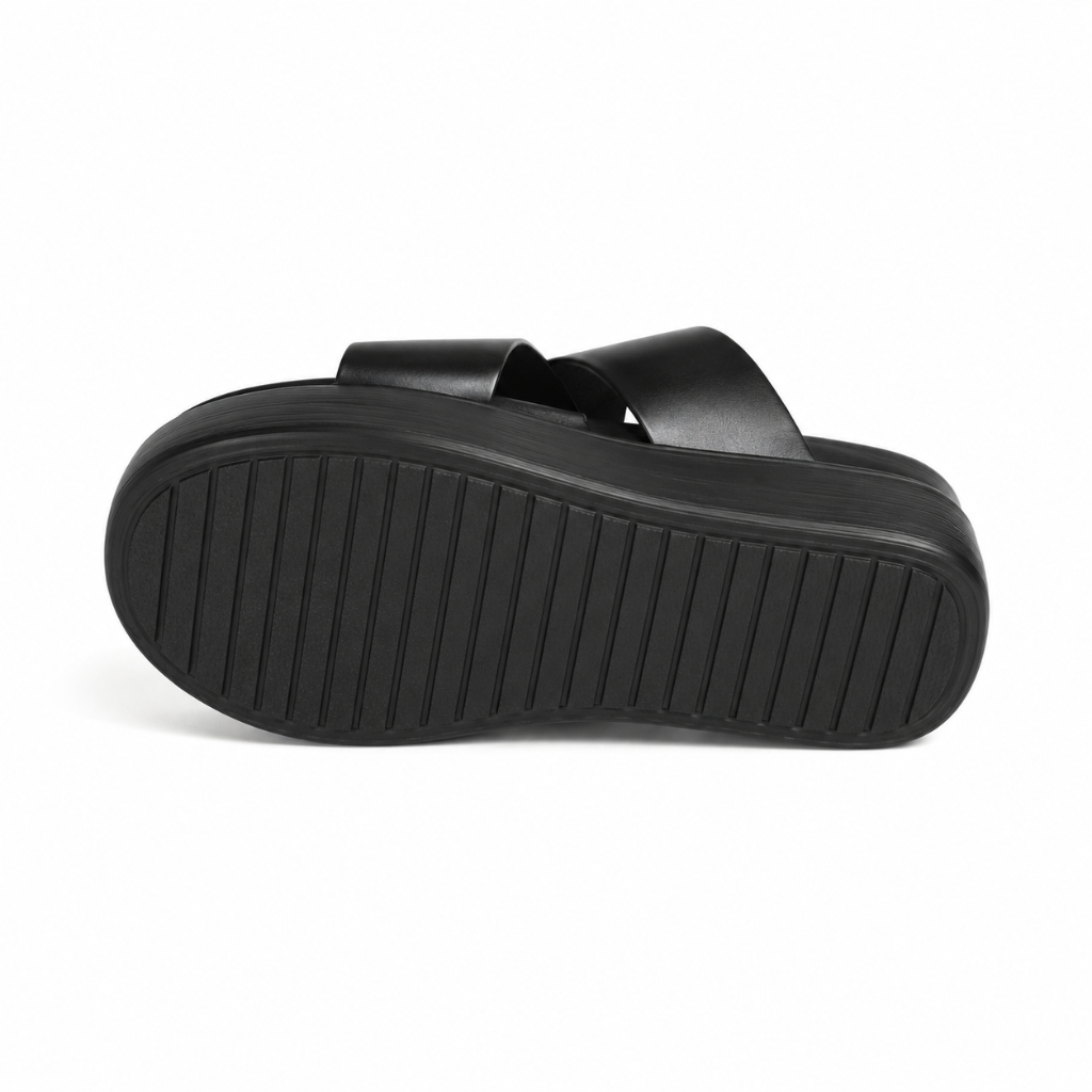 Cannes women's black sandals upper detail