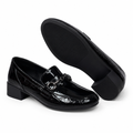 Saint-Tropez women's black loafers upper detail