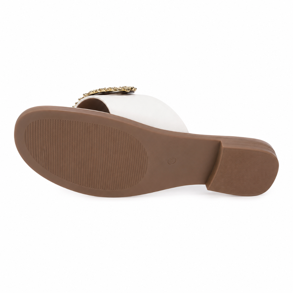 Lyon women's white sandals fastening detail
