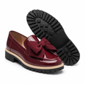 Strasbourg women's burgundy loafers upper detail